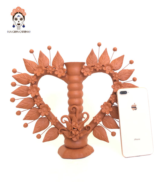 Candelero de Corazón de Barro