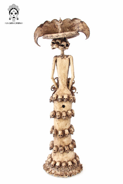 Catrina con calaveritas beige - 65 cm. 26 in.