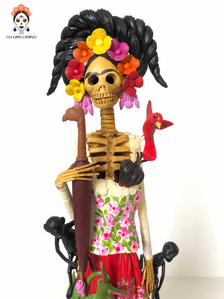 Catrina de Frida Kahlo con chongo - 50 cm. 20 in.