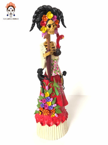 Catrina de Frida Kahlo con chongo - 50 cm. 20 in.