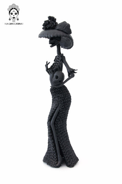 Catrina negra con Alcatraces - 50 cm. 20 in.