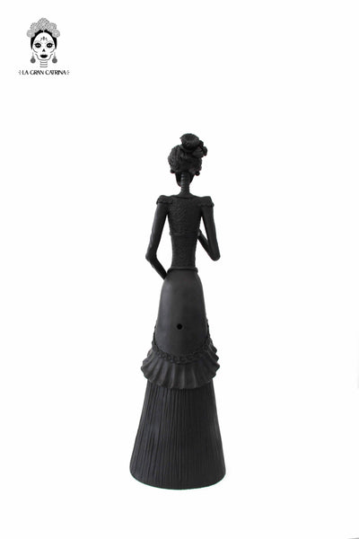 Catrina negra siglo XVI - 50 cm. 20 in.