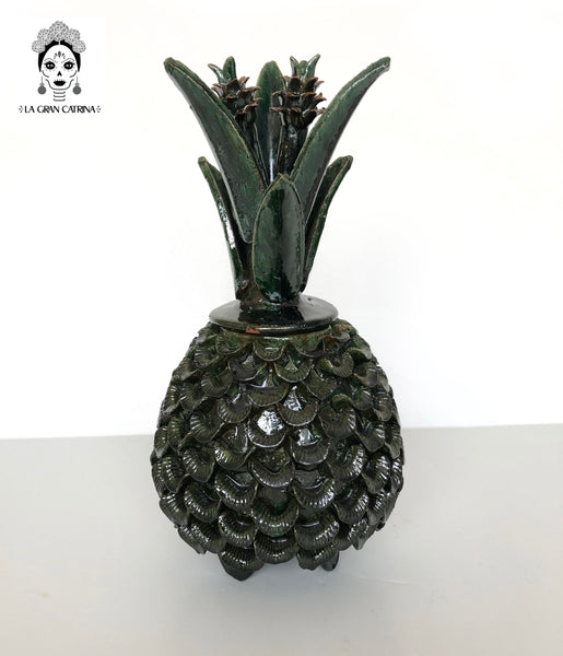 Piña michoacana de barro - Diferentes modelos - 41 cm. 16 in.