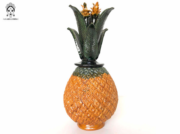 Piña michoacana de barro - Diferentes modelos - 41 cm. 16 in.