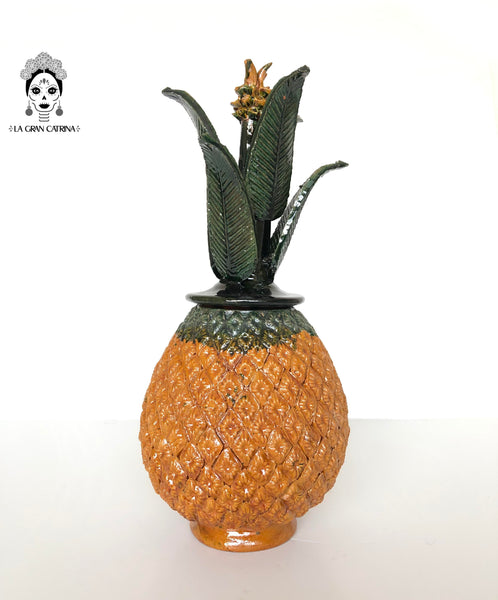 Piña michoacana de barro - Diferentes modelos - 41 cm. 16 in.